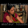 Amateur housewives